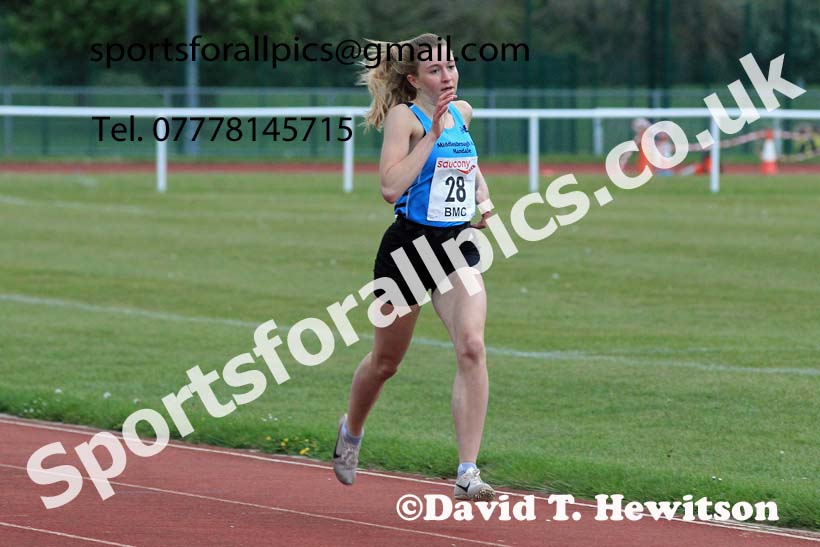 BMC 800 metres, Monday, May 9th, BMC Chester le Street, County Durham. Photo: David T. Hewitson/Sports for All Pics